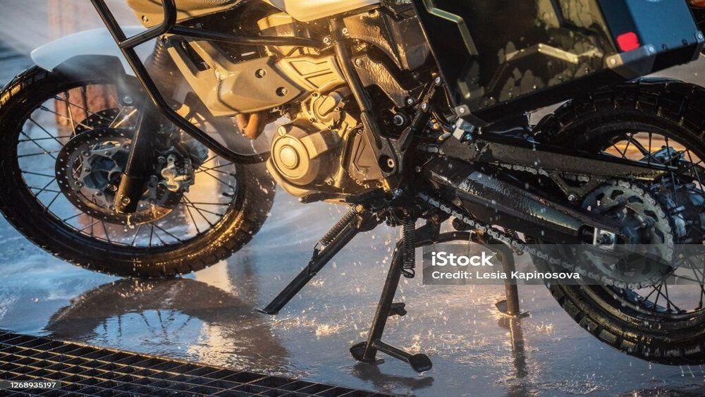 How to Clean a Bike Chain Easily at Home