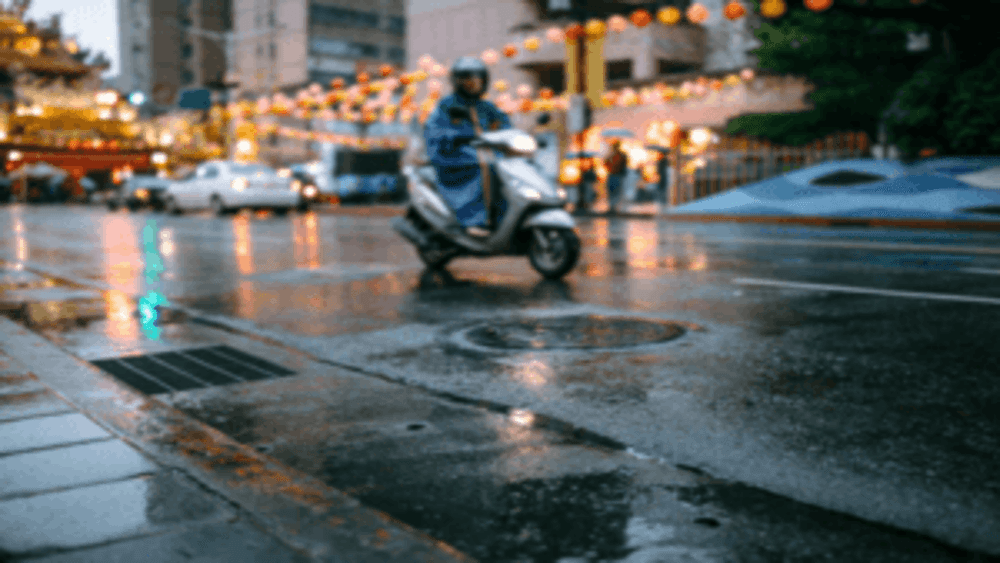 Monsoon Riding Tips: 7 Essential Tips for Scooter Owners
