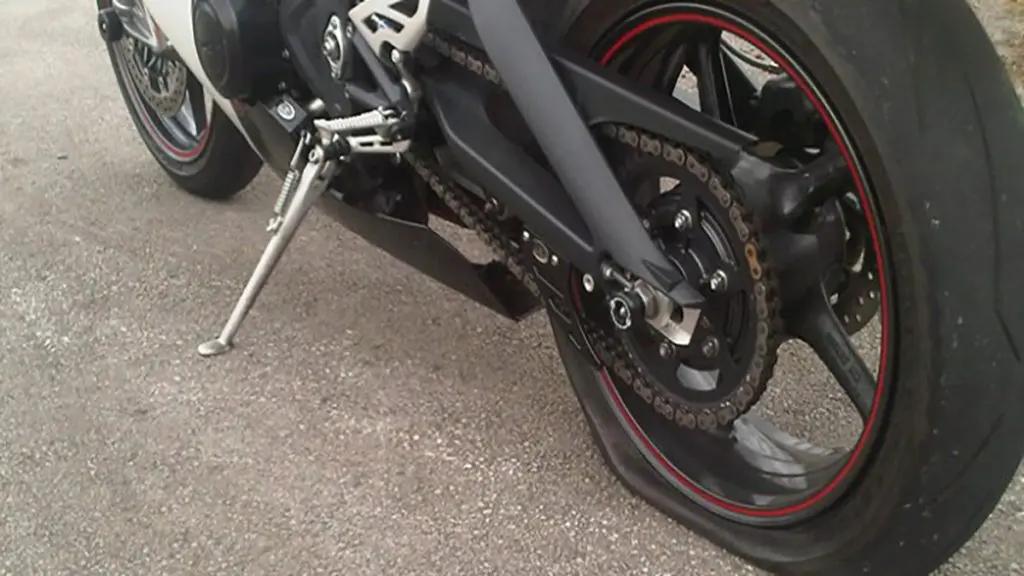 Tyre with puncture