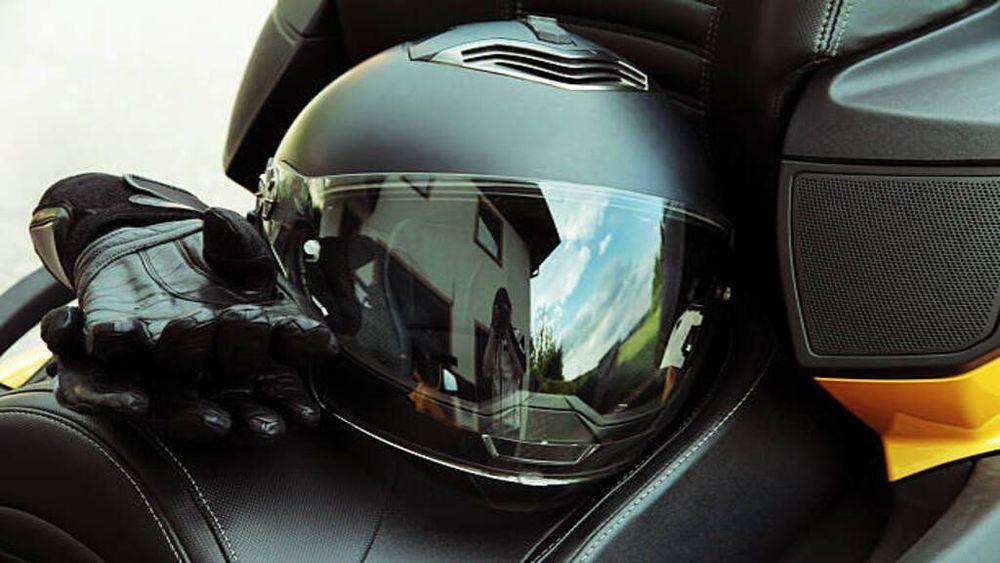 Smart Helmet: Revolutionizing Rider Safety and Experience